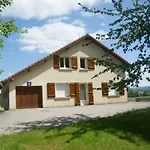 Spacieux Avec Cheminee, Proche Nature, Accessible Pmr, Ideal Famille Et Motards - Fr-1-589-34 *