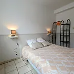 Prázdninový dům Spacieux Avec Cheminee, Proche Nature, Accessible Pmr, Ideal Famille Et Motards - Fr-1-589-34 *